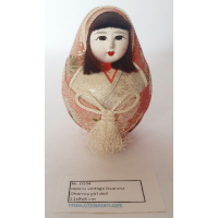 Japans vintage Daruma Dharma girl doll
